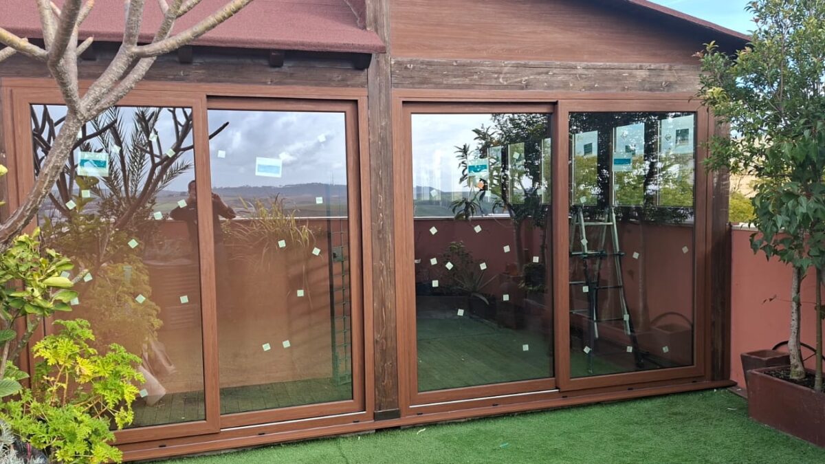 Cerramientos de PVC a medida en Cádiz y Sevilla.